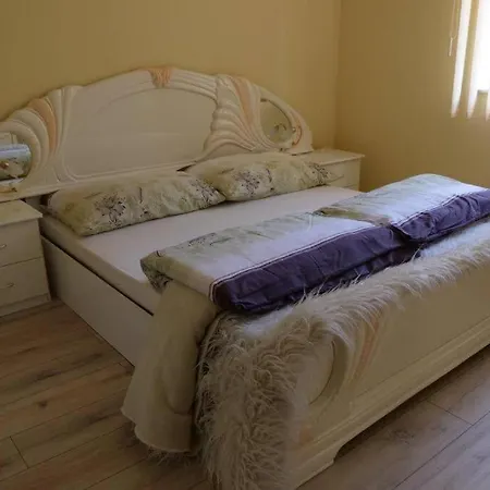 Carsko Holiday home *
