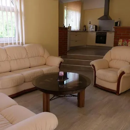 Holiday home Carsko *